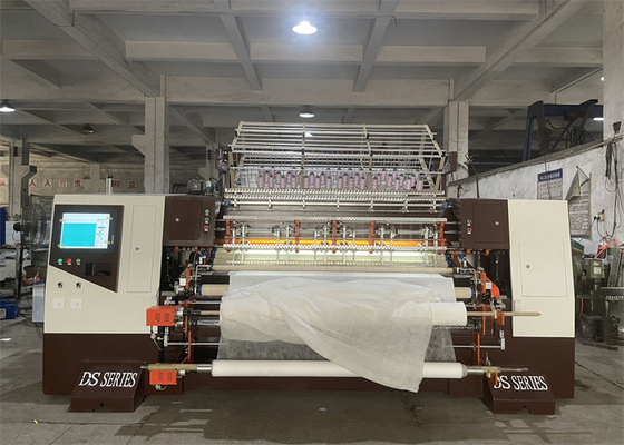 1400RPM a informatisé la machine piquante 1.6M Garment Shuttle d'aiguille multi