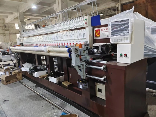 Machine multifonctionnelle 1200rpm de piquer et de broderie pour des vêtements