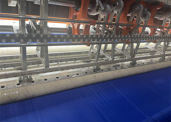 La machine à coudre moderne de l'usine de l'aiguille 25.4 mm Distance de l'aiguille 1400 R/min Vitesse maximale de couture