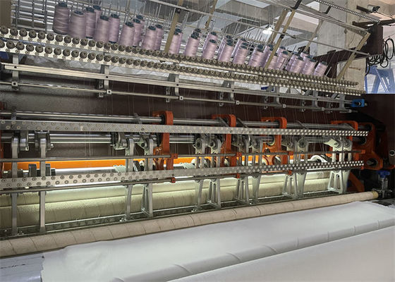 Équipement de couette à aiguilles multiples de 128 pouces pour les produits de literie à une vitesse de 1400 tr / min