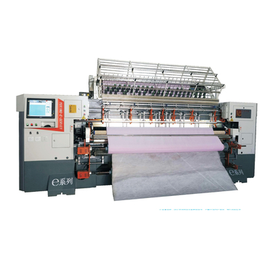 1600 tours par minute 94 pouces Quilter industriel multi-aiguille hautement efficace avec système de lubrification automatique
