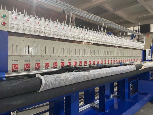 Machine piquante de broderie industrielle de 64 pouces pour le tissu de tapisserie d'ameublement